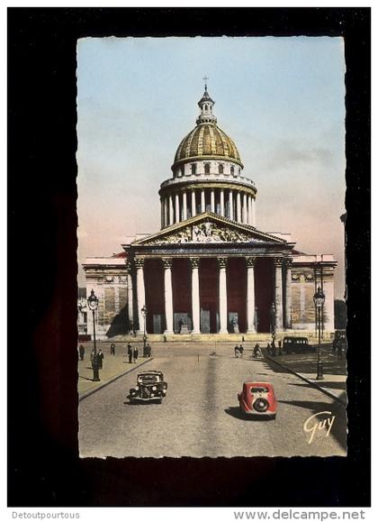 PARIS : le Panthéon  ( automobile Citroen traction avant )