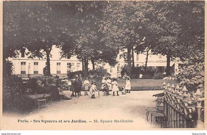 PARIS - Ses Squares et ses Jardins - Square Sainte Clothilde - très bon état