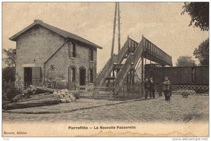 PIERREFITTE-SUR-SEINE LA NOUVELLE PASSERELLE