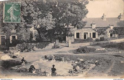 Pléneuf-Val-André       22        Le lavoir            (voir scan)