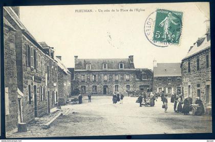 cpa du 22 Pleubian un coin de la place de l' église (2)  LANR79