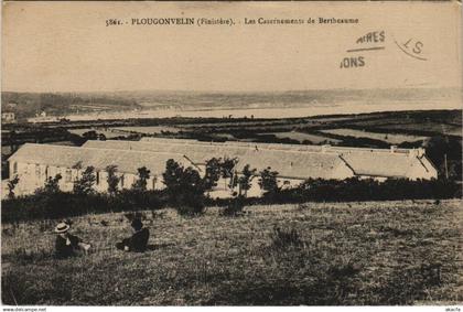 CPA Plougonvelin - Les Casernements de Bertheaume (144203)