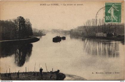 CPA PONT-sur-YONNE - La riviere en amont (146411)