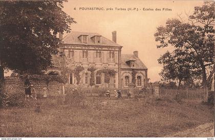 & 65 Pouyastruc CPA école écoles des filles  près Tarbes