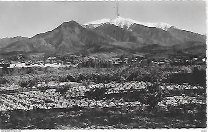 CPSM Prades Vue Générale et le Canigou