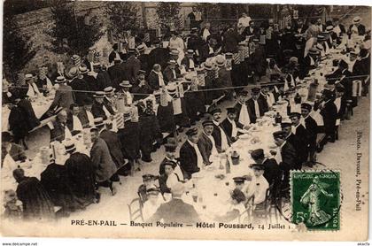 CPA PRÉ-en-PAIL - Banquet Populaire - Hotel Poussard (192623)