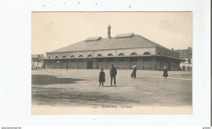 QUIMPERLE (FINISTERE) 1527 LES HALLES (PETITE ANIMATION)