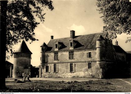 raray * vue sur la ferme du village