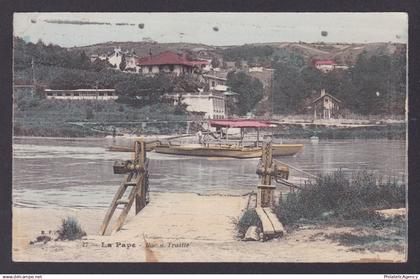 FRANCE, Postcard, La Pape, Buc à Traille