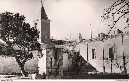 FRANCE - Rochefort du Gard - ND Rochefort du Gard - Cour Intérieure du Monastère - Carte Postale Ancienne