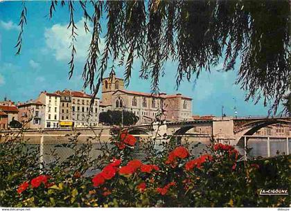 26 - Romans sur Isère - La collégiale Saint-Bamard et le pont de l'Isère - Fleurs - CPM - Voir Scans Recto-Verso