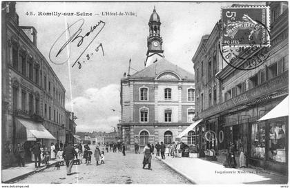 Carte Postale Ancienne de ROMILLY SUR SEINE-L'Hôtel de Ville