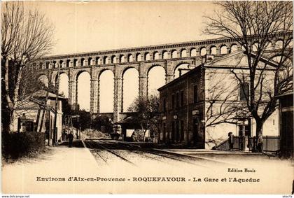 CPA AK ROQUEFAVOUR La Gare et l'Aqueduc (410046)