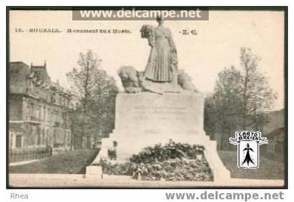 59 Roubaix - 13 - ROUBAIX - Monument aux Morts - cpa