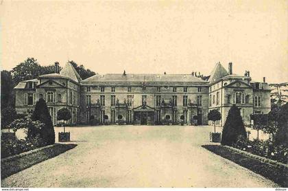 92 - Rueil Malmaison - Le Chateau - CPA - Voir Scans Recto-Verso