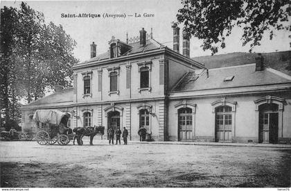 SAINT-AFFRIQUE - la Gare