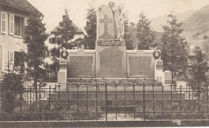 V 426/ CPA  -  SAINT AMARIN (68) MONUMENT AUX MORTS