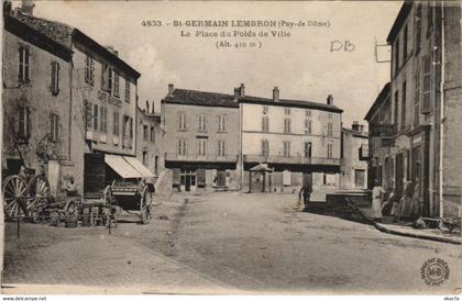 CPA SAINT-GERMAIN-LEMBRON La Place du Poids de Ville (1254569)