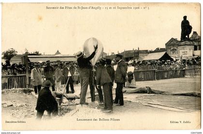 17 - CHARENTE MARITIME - SAINT JEAN D'ANGELY - LANCEMENT DES BALLONS PILOTES