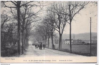 SAINT JEAN DE BOURNAY - Avenue de la Gare