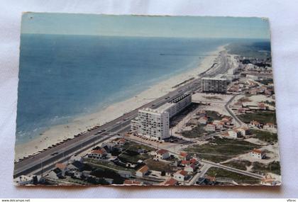 J763, Cpm 1968, Saint Jean de Monts, la plage, vue d'ensemble, Vendée 85