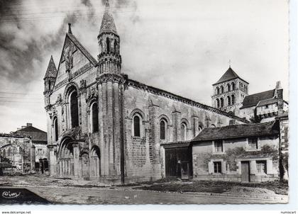 Saint-Jouin-de-Marnes l'Eglise Abbatiale