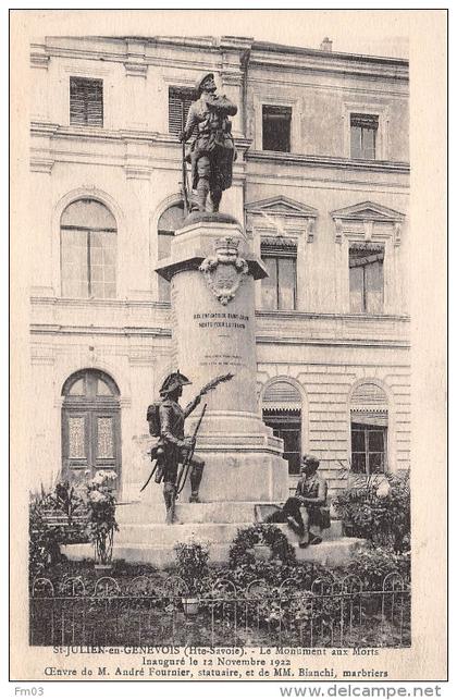 Saint Julien en Genevois monument aux morts