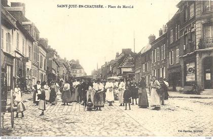 CPA Saint-Just-en-Chaussée Place du Marché