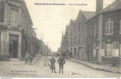 CPA Saint-Just-en-Chaussée Rue de Montdidier