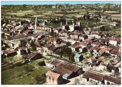 SAINT-NICOLAS-DE-LA-GRAVE VUE AERIENNE