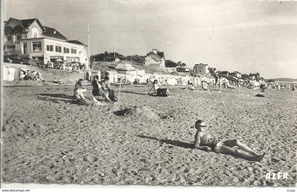 CPM Saint-Pair-sur-Mer Plage et Casino