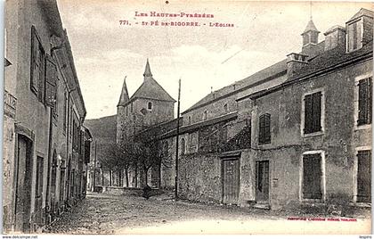 65 - SAINT PE de BIGORRE -- L'Eglise