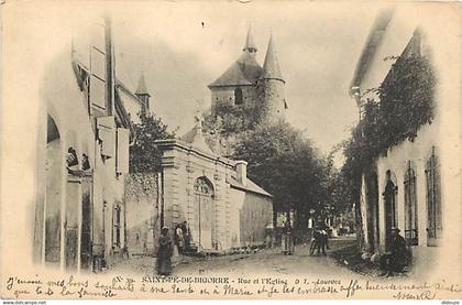 65 - Saint Pé de Bigorre - Rue de l'Eglise - Animée - Précurseur - Oblitération ronde de 1906 - CPA - Voir Scans Recto-V