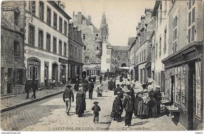 Saint-Pol-de-Léon - La grande rue