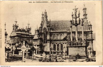 CPA Saint-Thegonnec - Le Calvaire et l'Ossuaire (1033182)