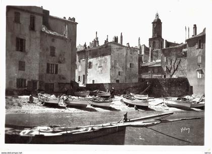 Carte POSTALE   Ancienne de SAINT TROPEZ - Le vieux port