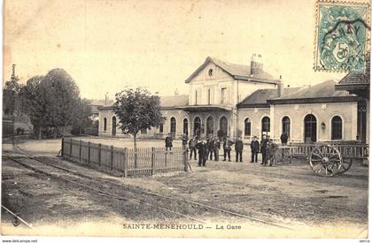 Carte POSTALE Ancienne de   SAINTE   MENEHOULD - Gare