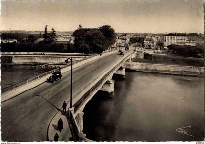 Saintes - Pont National