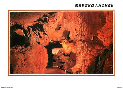 64 - Sare - Sarako Lezeak - Grottes de Sare en Pays Basque - Le grand méandre : ses sculptures naturelles - Spéléologie