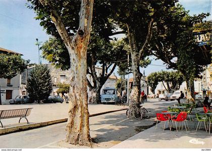 Sarrians - Place Jean-Jaurès