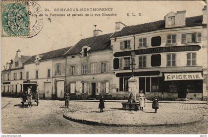 CPA SOISY-sous-MONTMORENCY - Place de la Fontaine et entrée de la (65515)