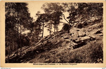 CPA St Leger en Yvelines les Rochers d'Angennes (1449822)