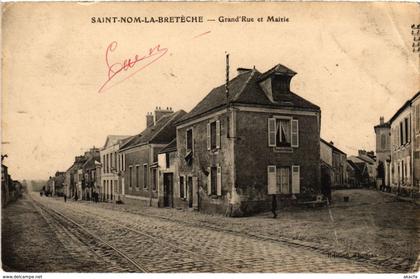 CPA St-NOM-La-BRETECHE - Grand'Rue et Mairie (102996)