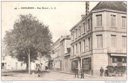 Surgères (17) Rue Bersot