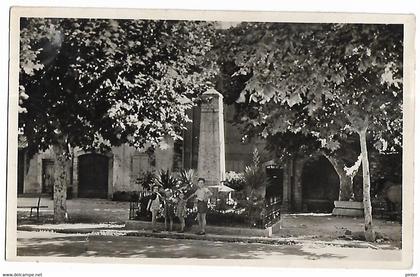 TAVERNES - Le Monument aux Morts