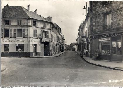 CPSM Taverny Rue de la Républque