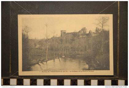 RUINES DE TONQUEDEC LE CHATEAU ET LA RIVIERE LE GUER