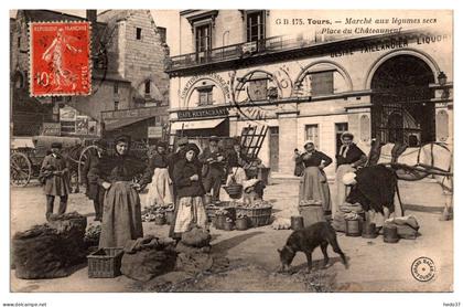 Tours - Marché aux légumes secs - Place du Chateauneuf