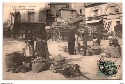 Tours - Marché - Place du Chateauneuf