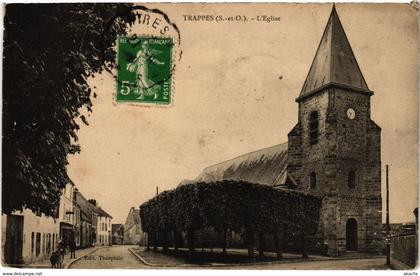 CPA TRAPPES - L'Église (102724)